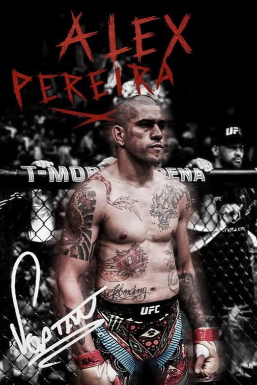 Ein muskulöser UFC-Kämpfer steht mit nacktem Oberkörper und Tattoos am Körper im Octagon. Über ihm steht in roter Schrift der Name „Alex Pereira“, und in der unteren linken Ecke ist ein weißes Autogramm zu sehen – perfekt für jeden Fan, der einen legendären Moment festhalten möchte oder auf der Suche nach IPTV-Kaufen-Fanartikeln ist.